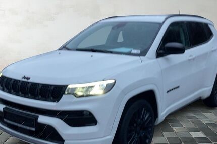 Jeep Compass 29.939 km 22.990 &euro; Nohra 99428