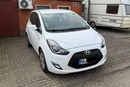 Hyundai ix20 52.000 km 10.199 &euro; Alpen 46519