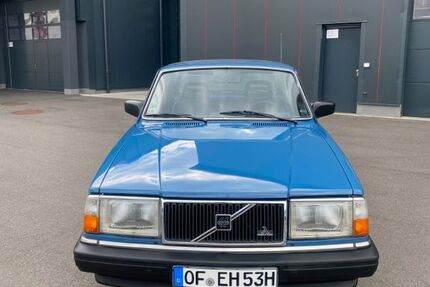 Volvo 240 139.000 km 16.900 &euro; Hanau 63457