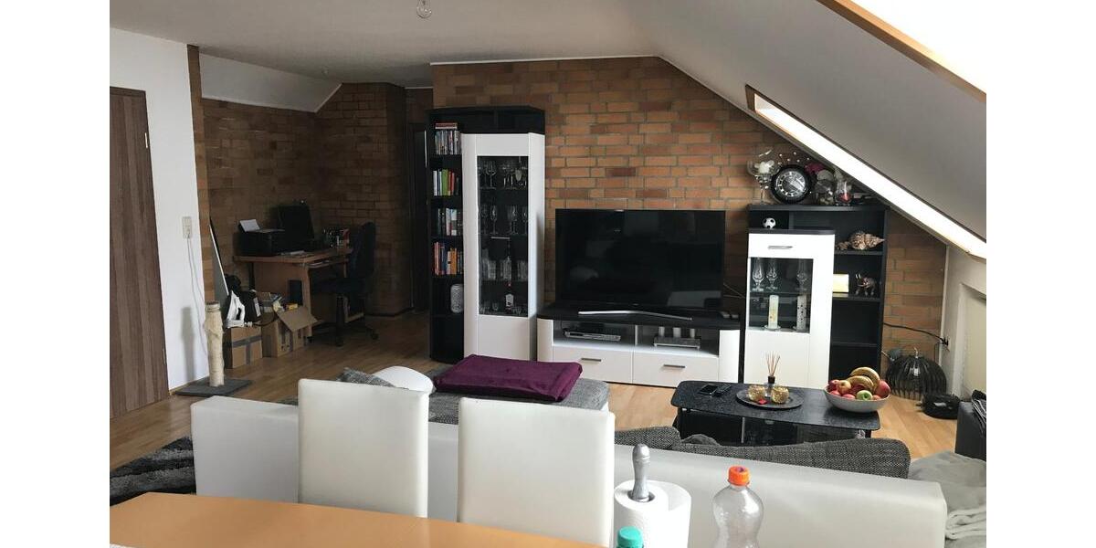 Dachgeschoßwohnung Rimpar - 3 Zimmer, 80 m&sup2;, 720&euro; | Angebot:25086684