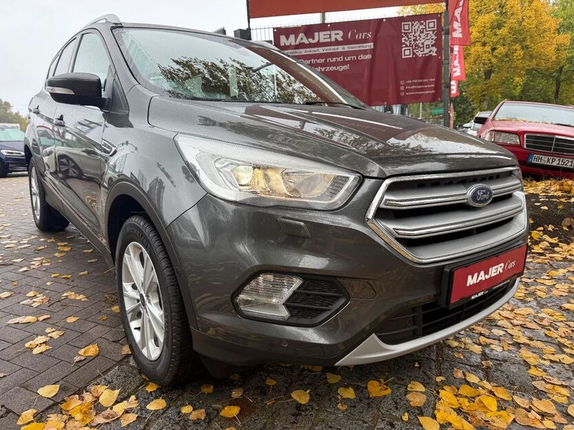 Ford Kuga 37.000 km 16.900 € Hamburg 22043