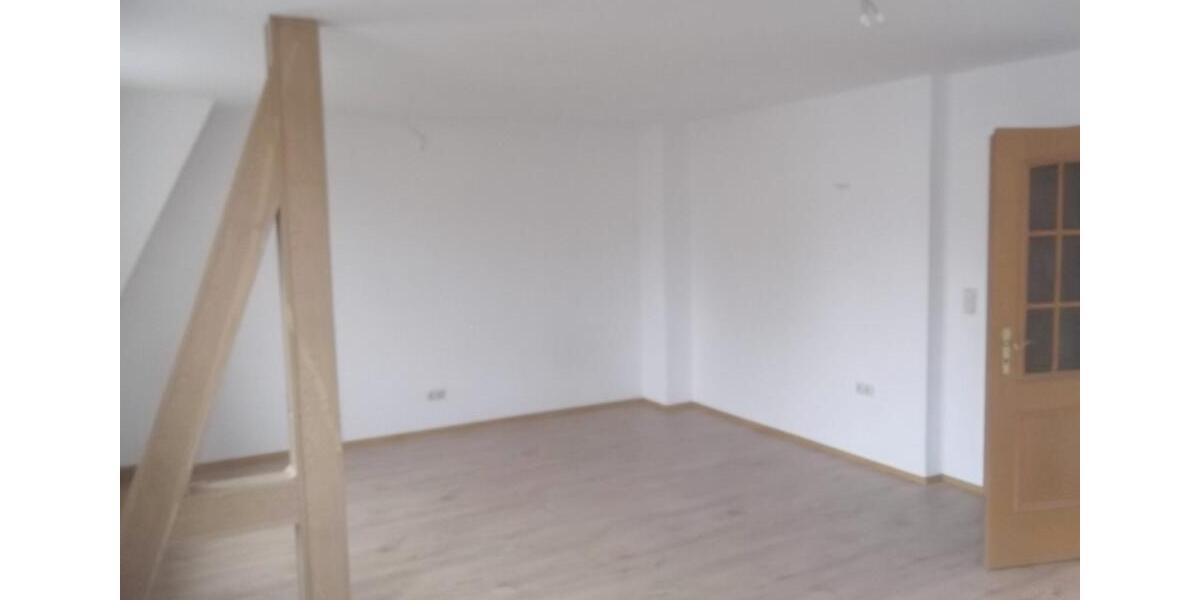 Maisonettenwohnung Falkenstein/Vogtland Vogtland - 4 Zimmer, 131 m&sup2;, 740&euro; | Angebot:26301265