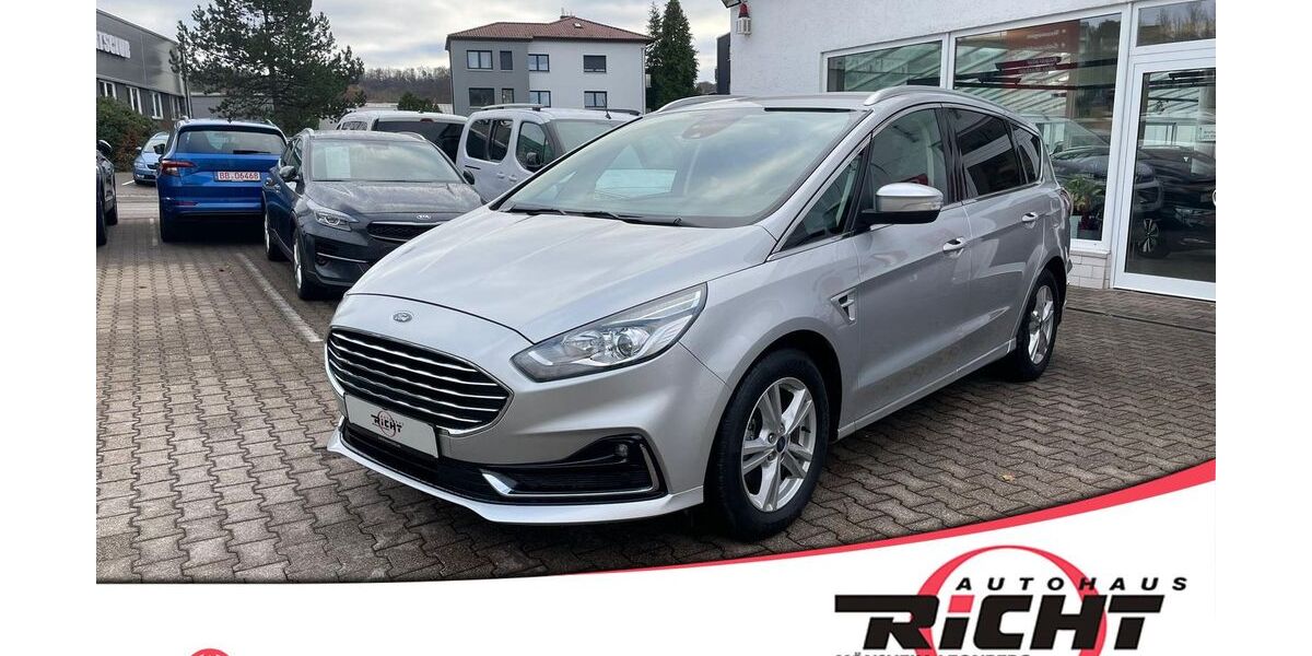 Ford S-Max 63.950 km 26.980 &euro; Leonberg 71229
