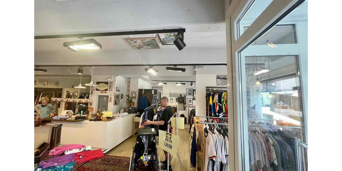 Ladenfläche im Herzen von Heidenheim zimmer