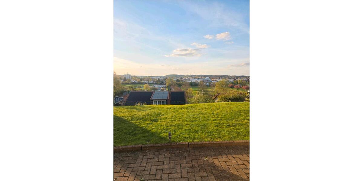 Erdgeschoßwohnung Trossingen - 4 Zimmer, 99 m&sup2;, 340.000&euro; | Angebot:26851526