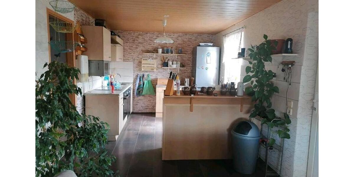 Mehrfamilienhaus, Wohnhaus Dargun - 8 Zimmer, 240 m&sup2;, 185.000&euro; | Angebot:26051246