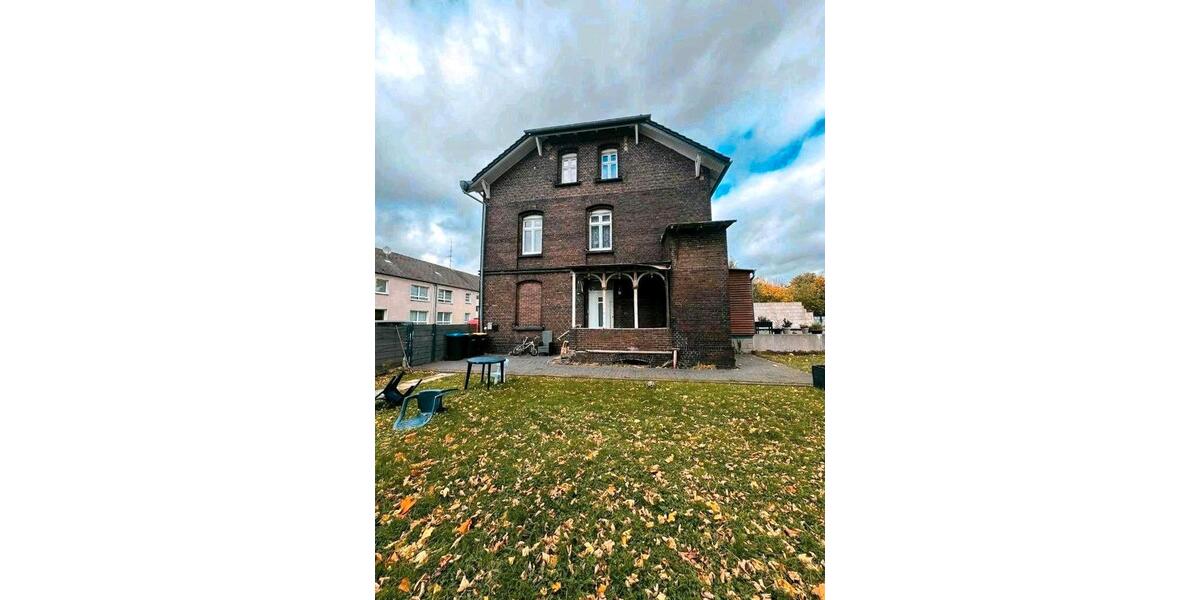 Einfamilienhaus Bottrop Ebel - 7 Zimmer, 220 m&sup2;, 410.000&euro; | Angebot:27083422