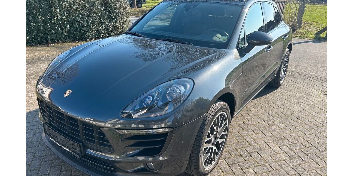 Porsche Macan 105.800 km 39.900 &euro; Salzkotten 33154