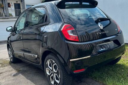 Renault Twingo 61.000 km 11.790 &euro; Hameln 31789