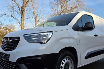 Opel Combo 230.000 km 8.790 &euro; Frankfurt am Main 60486