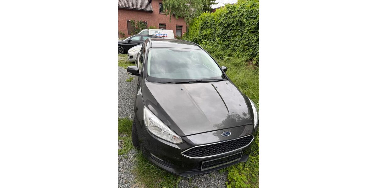 Ford Focus 71.604 km 11.400 &euro; Molfsee 24113