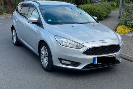 Ford Focus 147.300 km 6.990 &euro; Frankfurt 60438