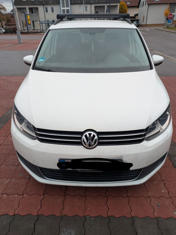 VW Touran 153.000 km 11.000 € Winnenden 71364