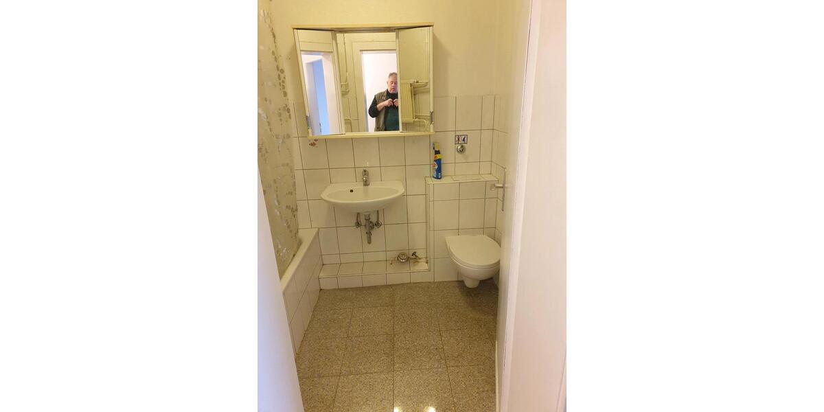 Etagenwohnung Wilster - 1 Zimmer, 37 m&sup2;, 350&euro; | Angebot:26165826