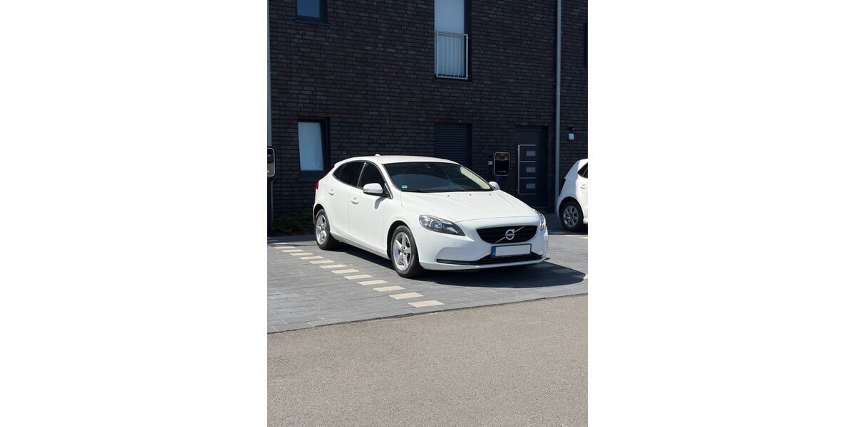 Volvo V40 156.000 km 11.000 &euro; Rhede Ems 26899