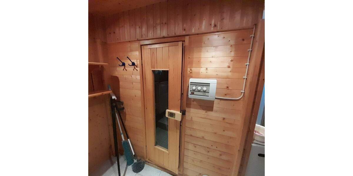 Sehr schönes Einfamilienhaus mit Garage in Rodenkirchen 4 zimmer