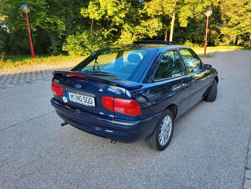 Escort