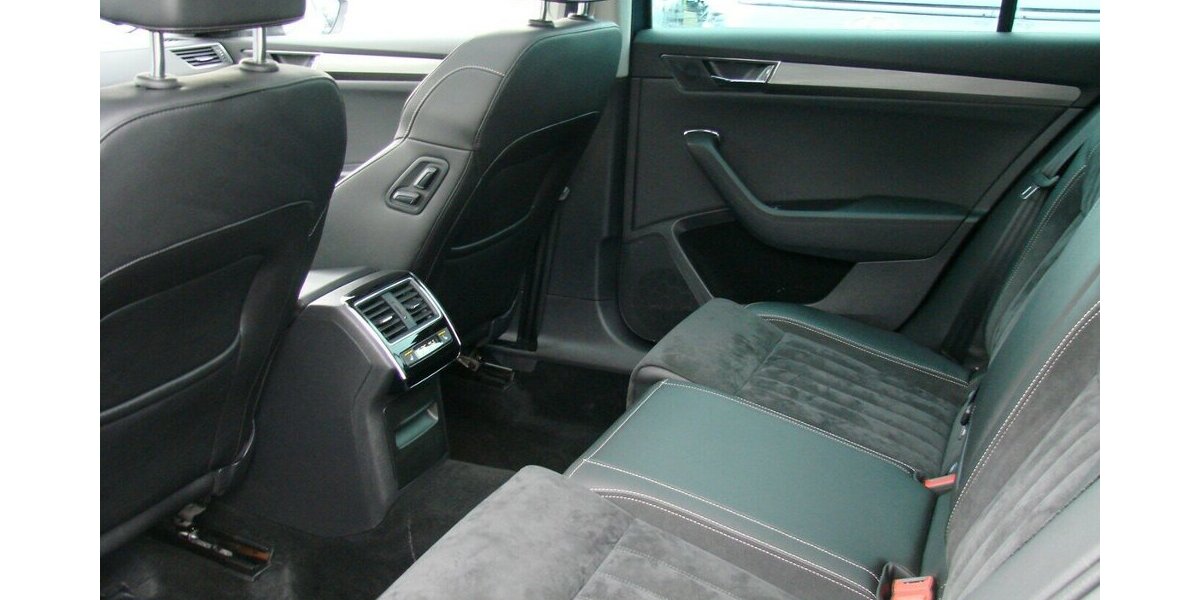 Skoda Superb 1.4 TSi iV PHEV Style ACC PANO LED Kamera 39.987 km 22.980 &euro; Falkensee 14612
