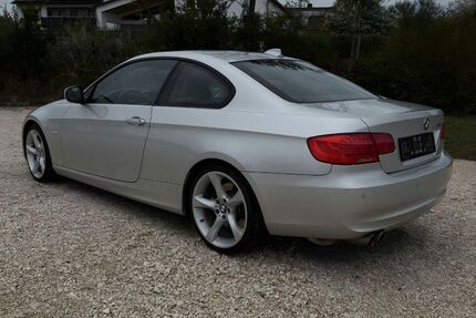 BMW 330 163.384 km 10.999 &euro; Rattelsdorf 96179