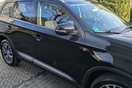 Mitsubishi Outlander 95.000 km 14.900 &euro; Niederaula 36272