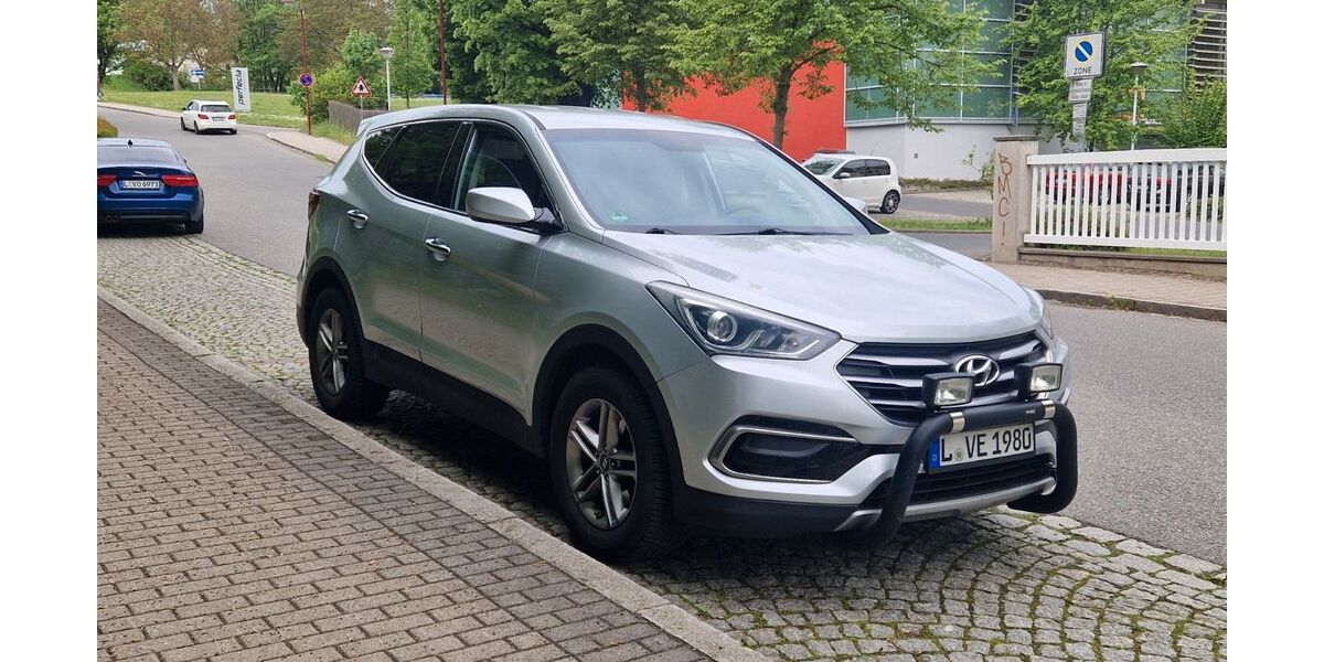 Hyundai SANTA FE 179.000 km 11.000 &euro; Grimma 04668