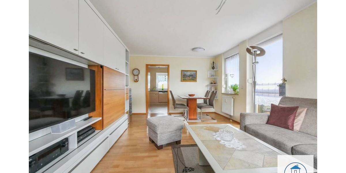 Etagenwohnung Sebnitz - 3 Zimmer, 77 m&sup2;, 109.900&euro; | Angebot:25664034