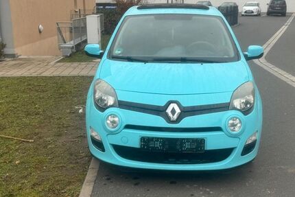 Renault Twingo 102.000 km 3.799 € Nürnberg 90431