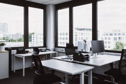 Workspaces auf dem CODE n Innovation Campus in Stuttgart - All-in-Miete
