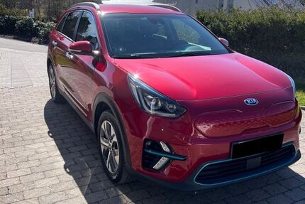 Kia Niro 102.700 km 17.750 &euro; Munster 29633