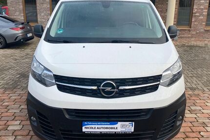 Opel Vivaro 202.600 km 16.750 &euro; Versmold 33775