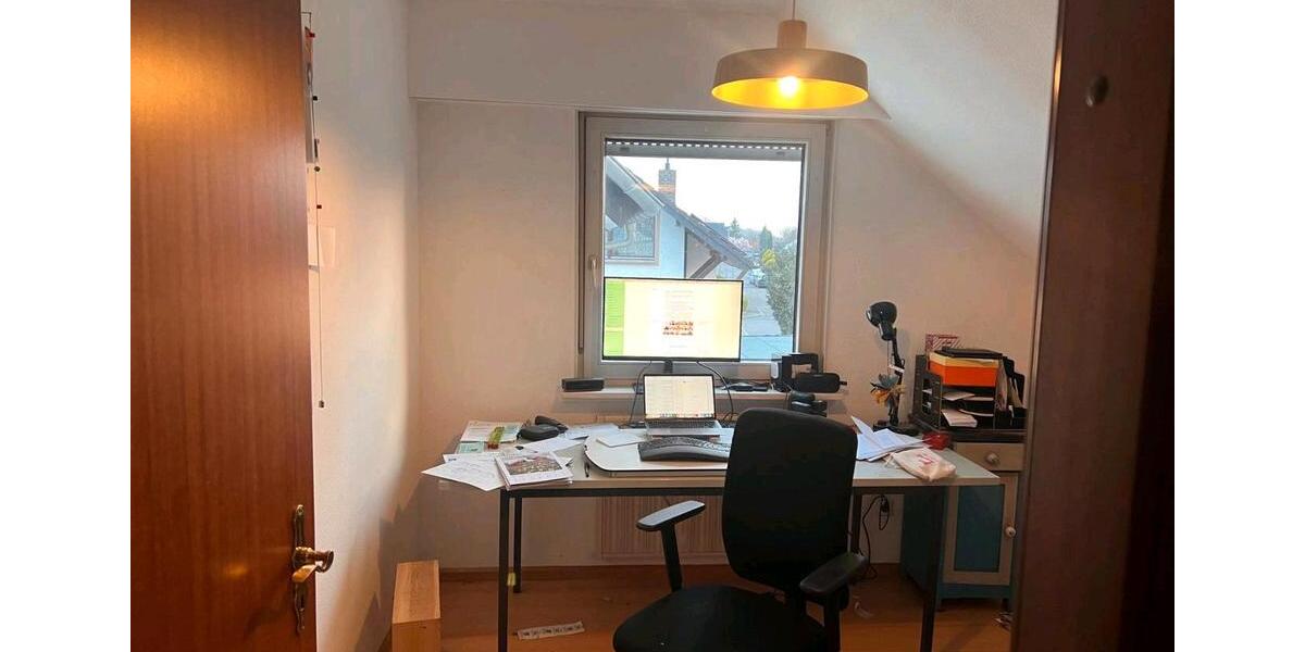 Einfamilienhaus Ihringen - 8 Zimmer, 214 m&sup2;, 1.900&euro; | Angebot:26227246