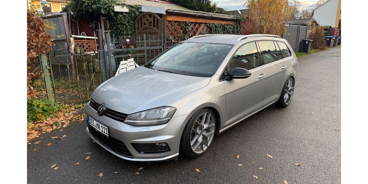 VW Golf 218.000 km 14.900 &euro; Lübeck 23569