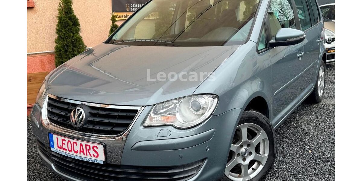 VW Touran 104.000 km 9.950 &euro; Dortmund 44319