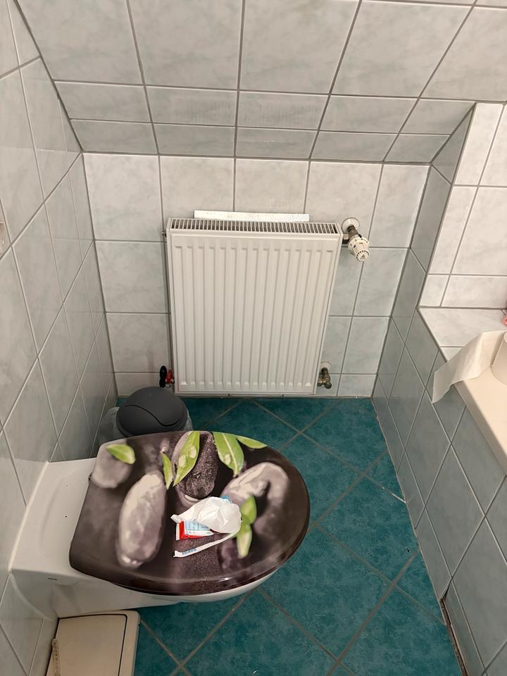 Nachmieter für 3 Raum Wohnung zimmer