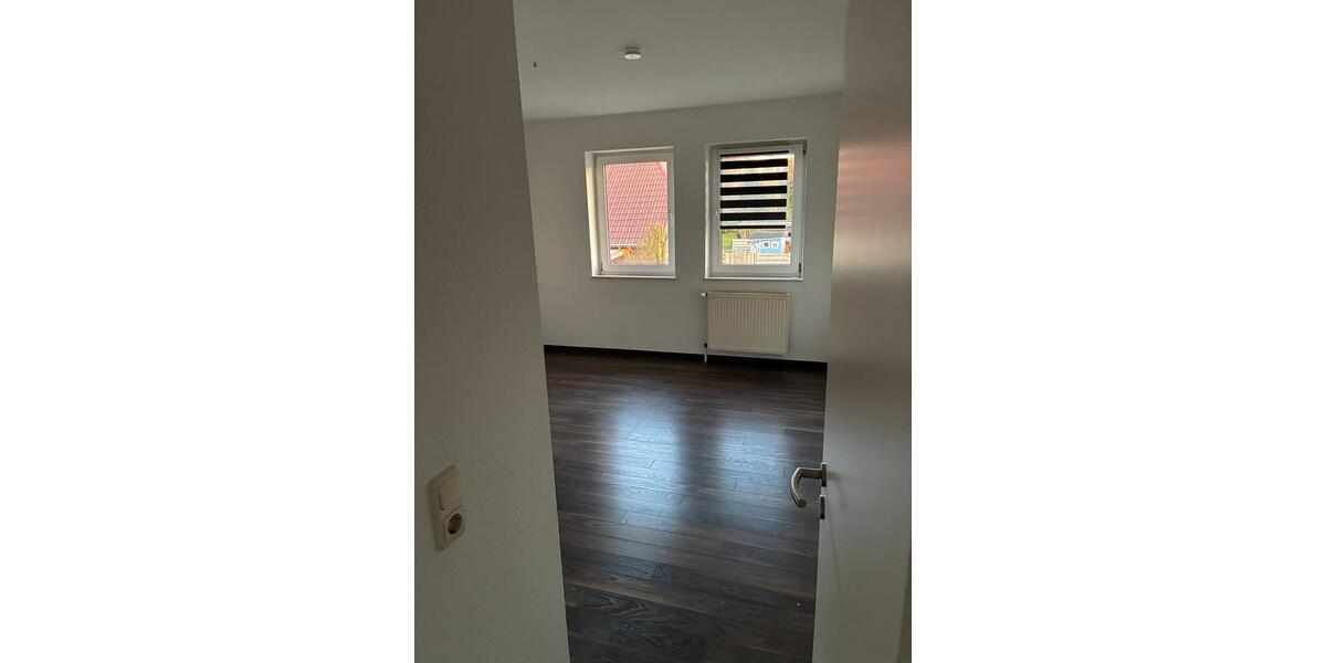 Etagenwohnung Westerstede - 3 Zimmer, 75 m&sup2;, 600&euro; | Angebot:26035199