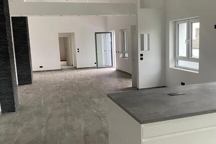 Wohnung Hanau - 3 Zimmer, 114 m&sup2;, 1.590&euro; | Angebot:24356593