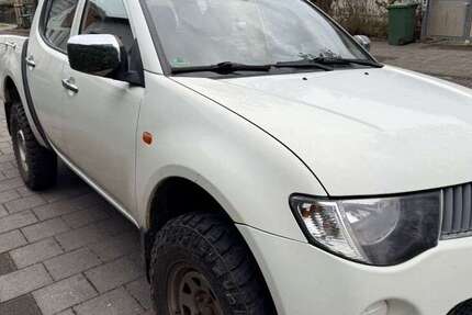 Mitsubishi L200 139.990 km 8.990 &euro; Bad Vilbel 61118