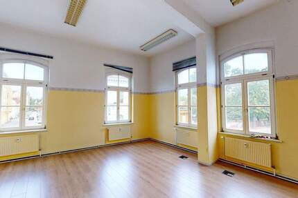 Gewerbeobjekt Torgau - 4 Zimmer, 168 m&sup2;, 1.125&euro; | Angebot:25390143