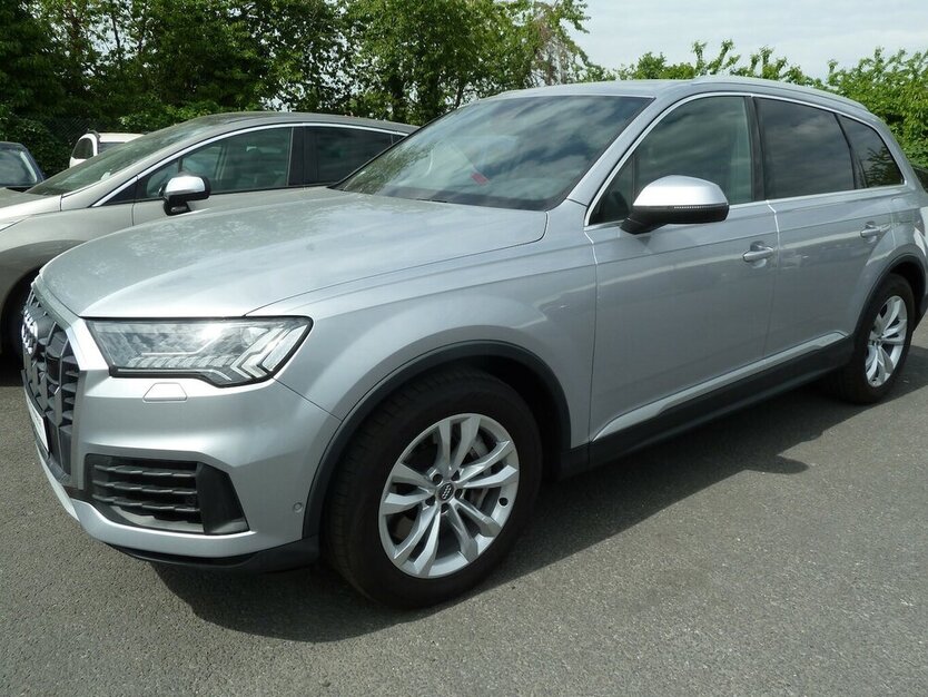 Audi Q7 55e TFSI Quattro Leder Matrix Panorama Air 170.000 km 36.900 € Ratingen 40885