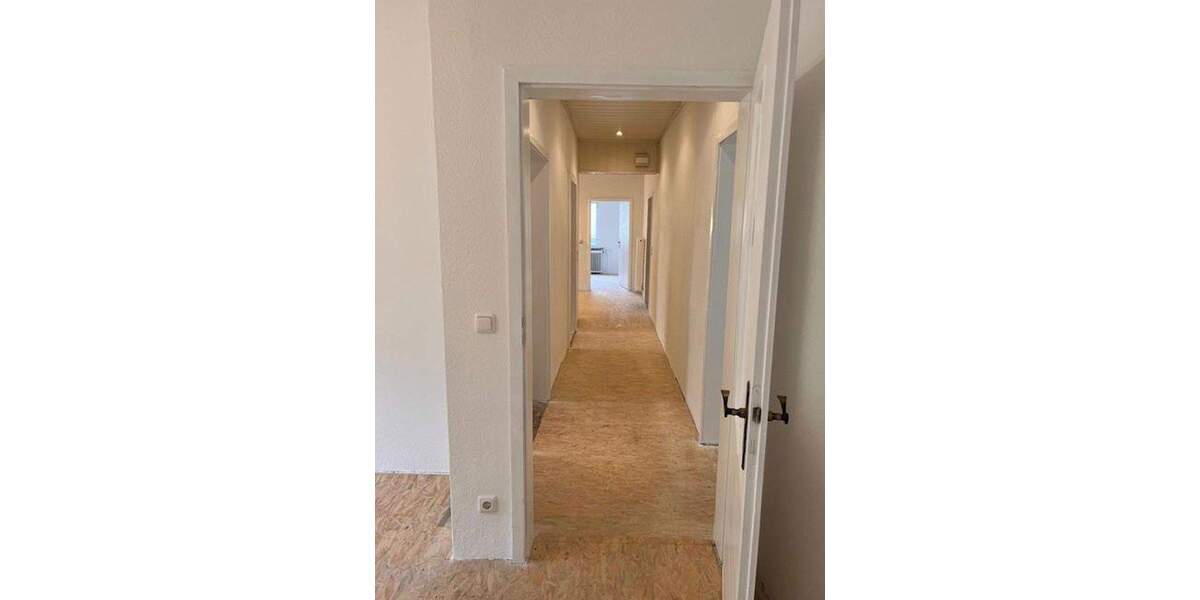 Winkelbungalow, 4 Zi. auf einer Ebene, 130 qm, 1.550,- NKM 4 zimmer