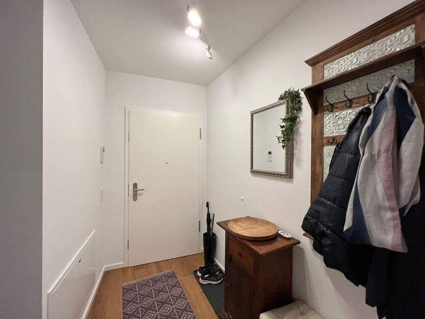 *moderne 2 Zimmer-Wohnung mit Einbauküche und Balkon im Altbauflair - 4913* 2 zimmer