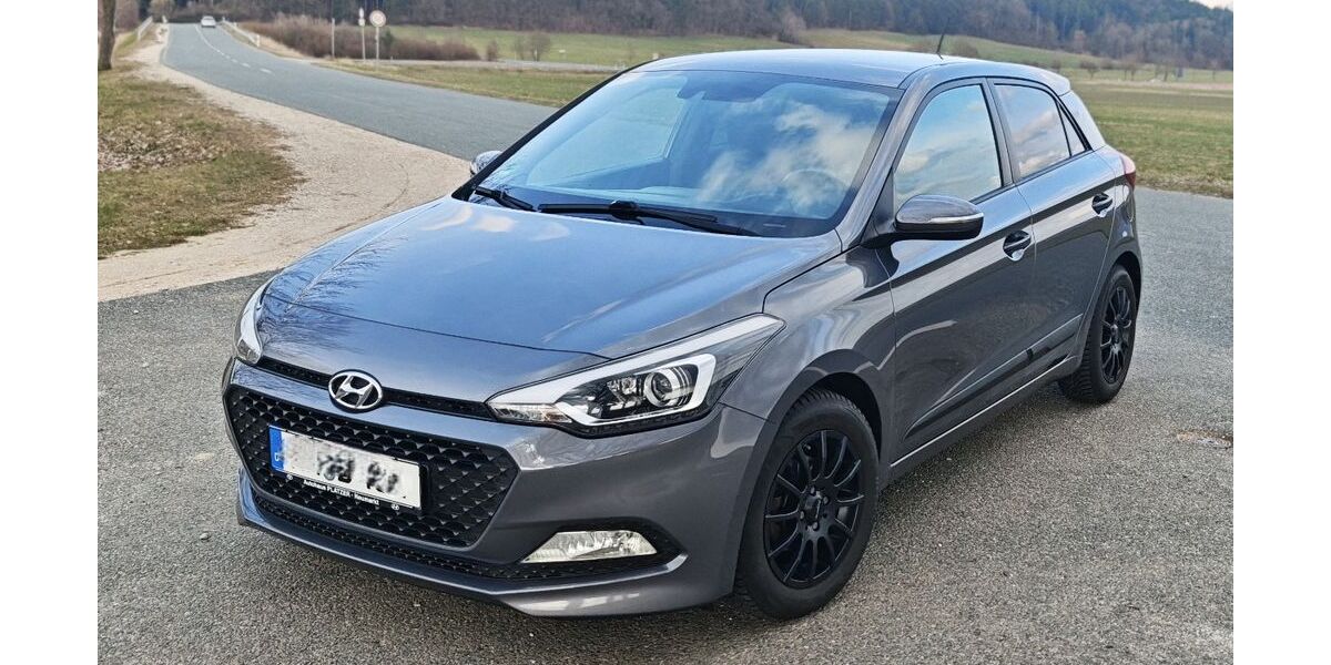 Hyundai i20 31.300 km 10.700 &euro; Neumarkt 92318