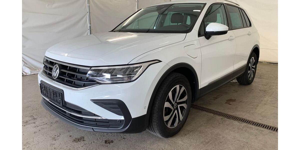 VW Tiguan 107.411 km 20.490 &euro; Steinbach-Hallenberg OT Herges-Hallenberg 98587