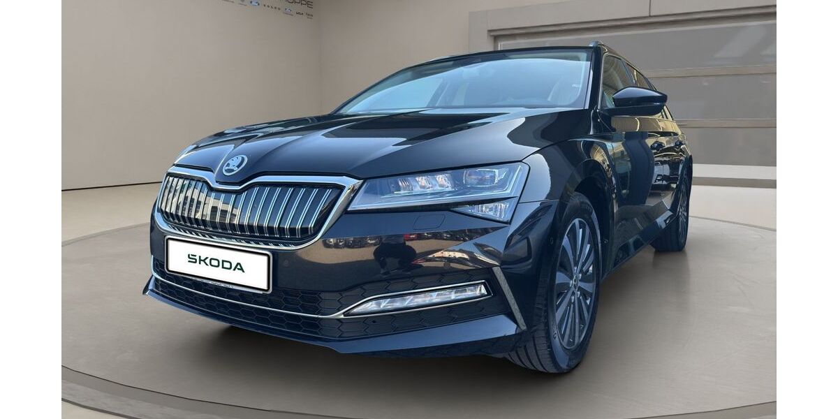 Skoda Superb 84.474 km 25.879 &euro; Viersen-Dülken 41751