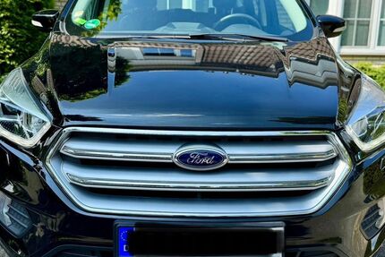 Ford Kuga 75.200 km 14.900 &euro; Meckenheim 53340