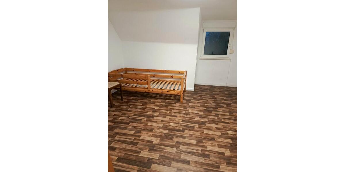 Einfamilienhaus Baruth/Mark Mark - 5 Zimmer, 150 m&sup2;, 1.500&euro; | Angebot:26136527