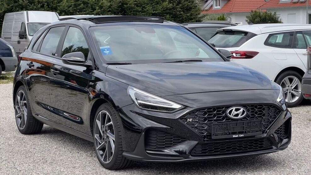 i30