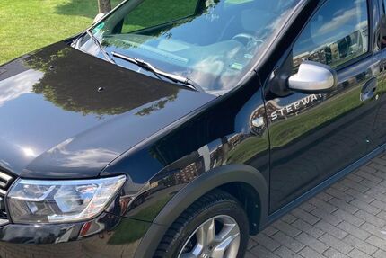 Dacia Sandero 67.000 km 7.600 &euro; Neuhofen 67141
