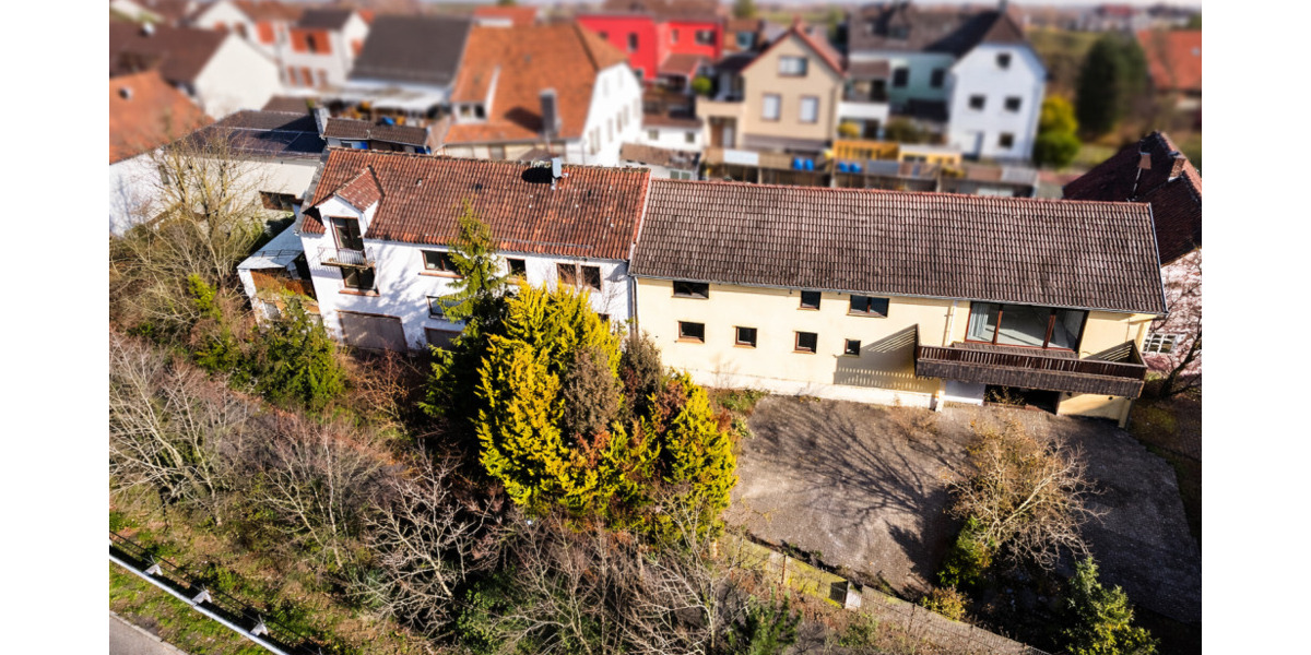 Mehrfamilienhaus, Wohnhaus Bad Dürkheim - 8 Zimmer, 244 m&sup2;, 299.000&euro; | Angebot:25687078