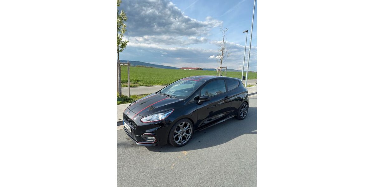 Ford Fiesta 122.309 km 12.500 &euro; oberursel (Taunus) 61440